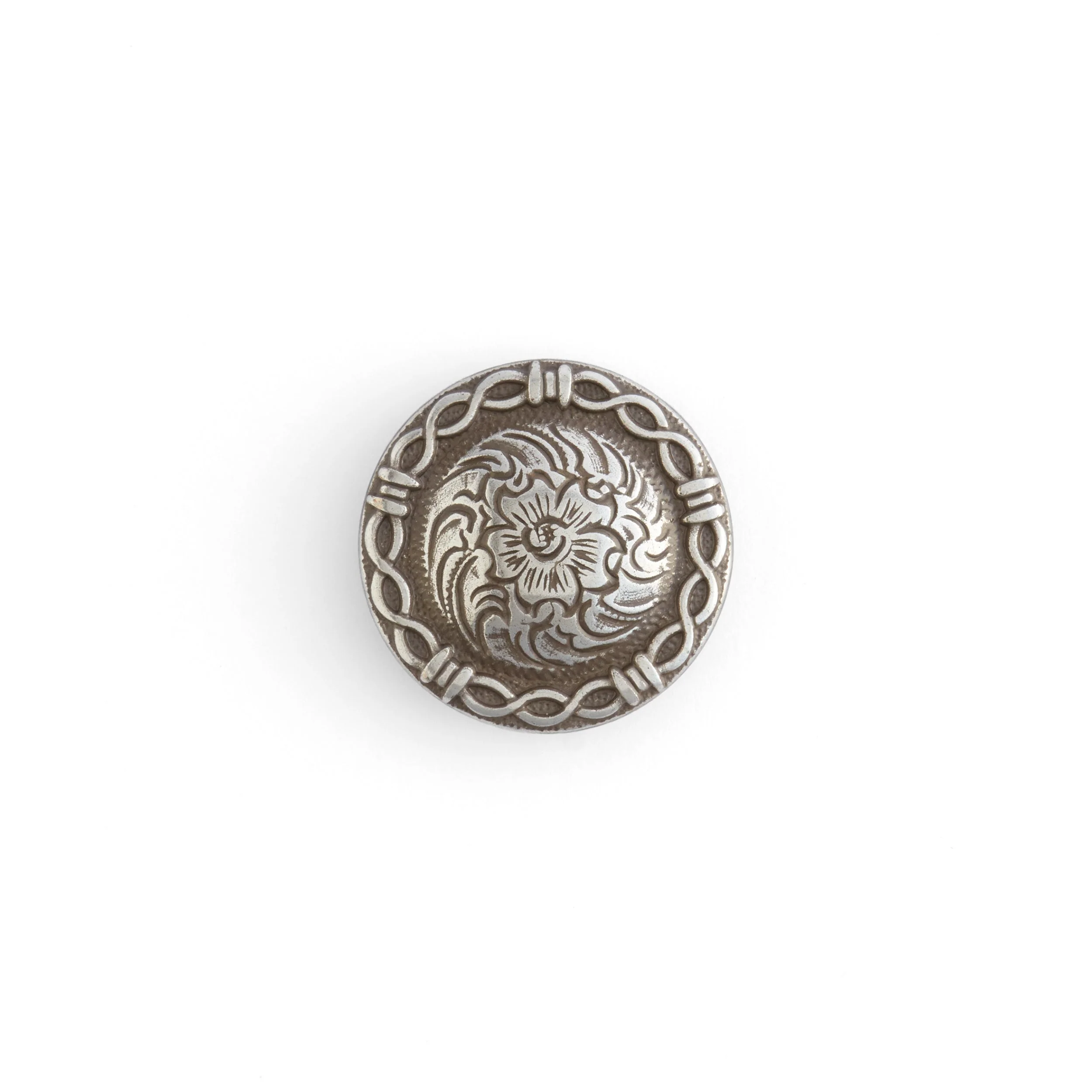 Barbed Wire Edge Conchos - Image 3